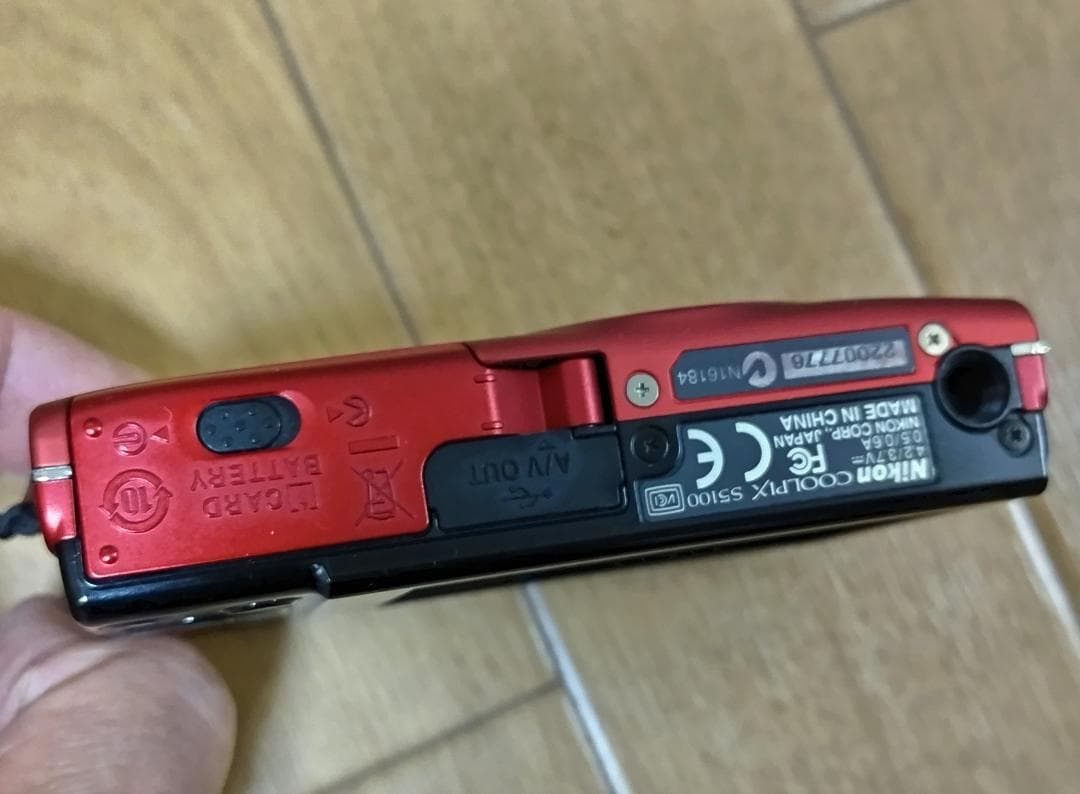 【美品】動作確認 ニコン NIKON COOLPIX S5100