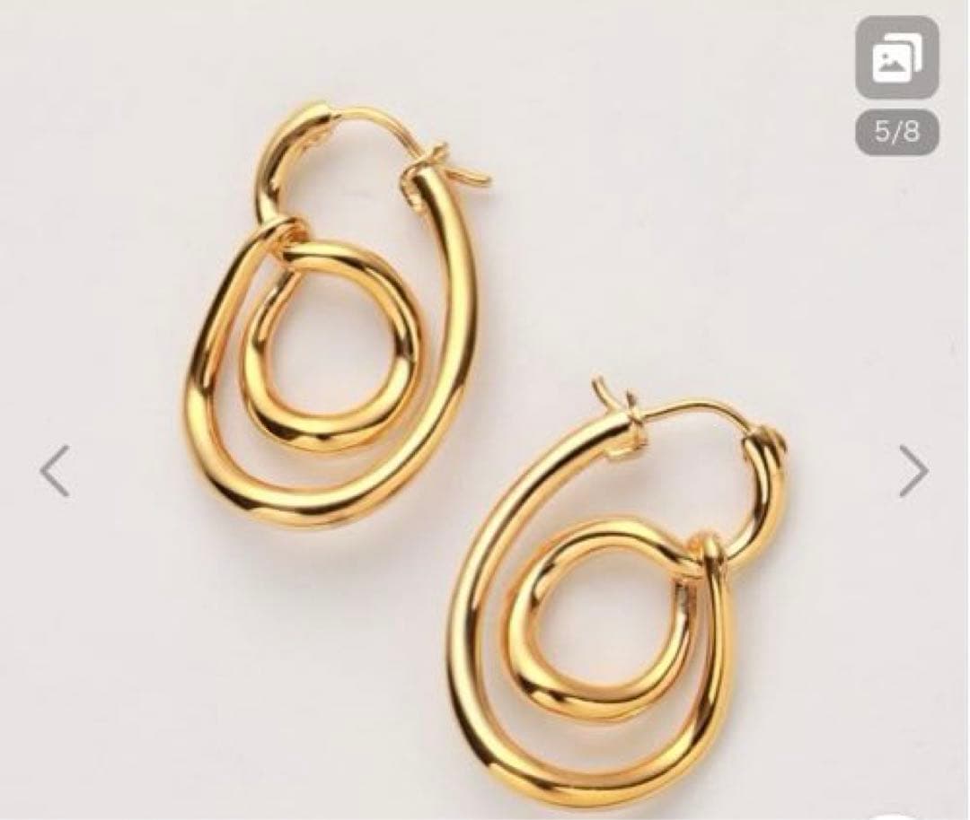 KaYシャルロット シェネ Charlotte Chesnais