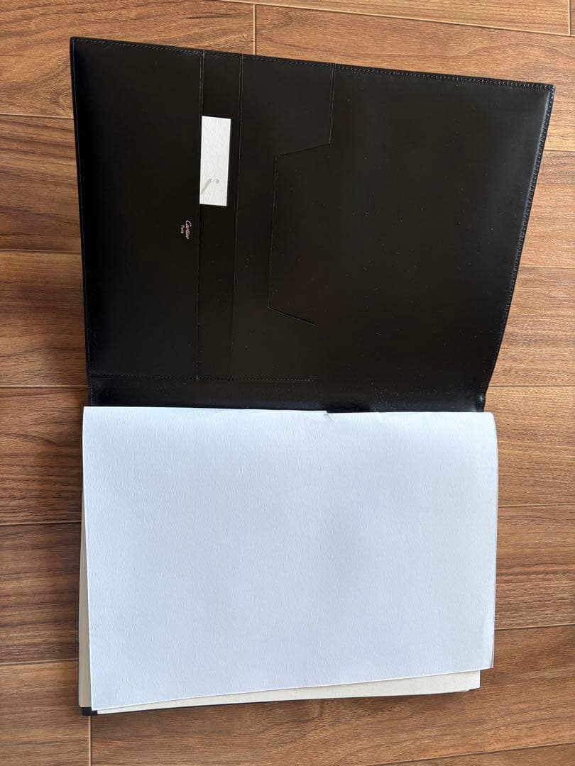 Cartier レザーカバー付きメモ台紙　黒