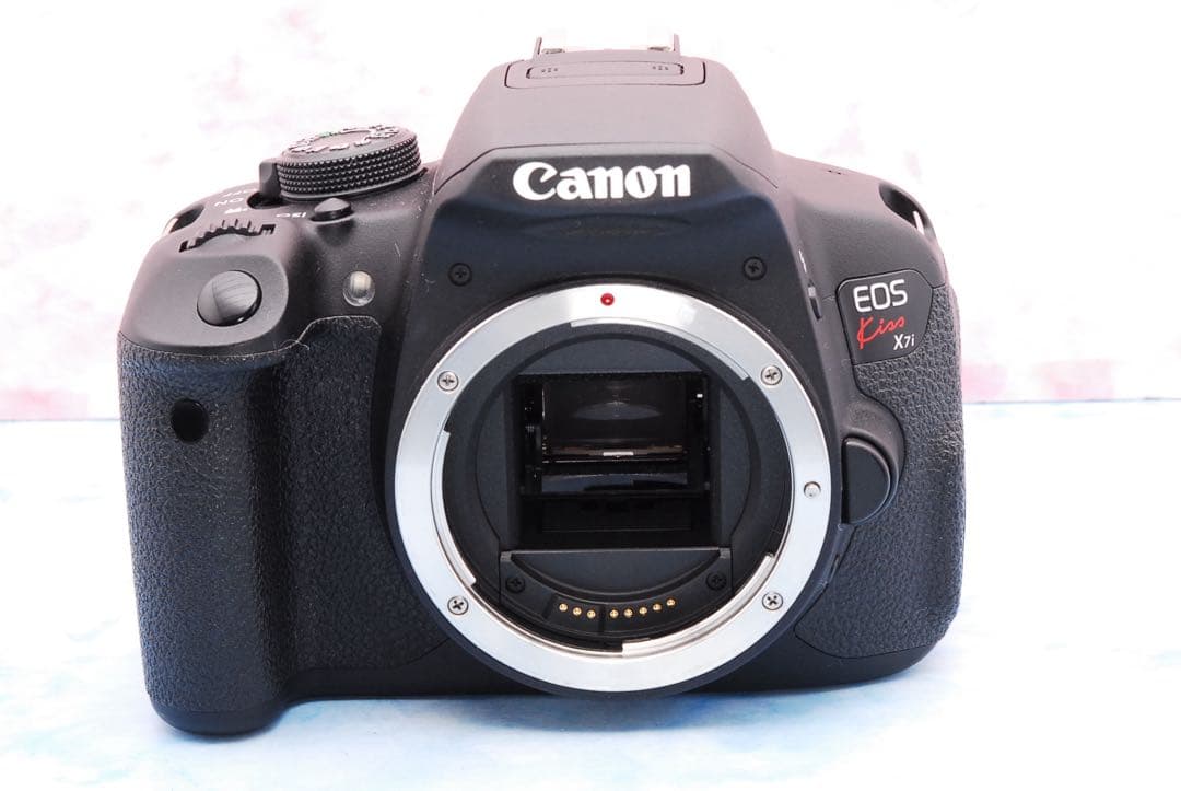 Canon Kiss X7i◎手ぶれ補正レンズ◎一眼レフカメラ◎バッグ付♪