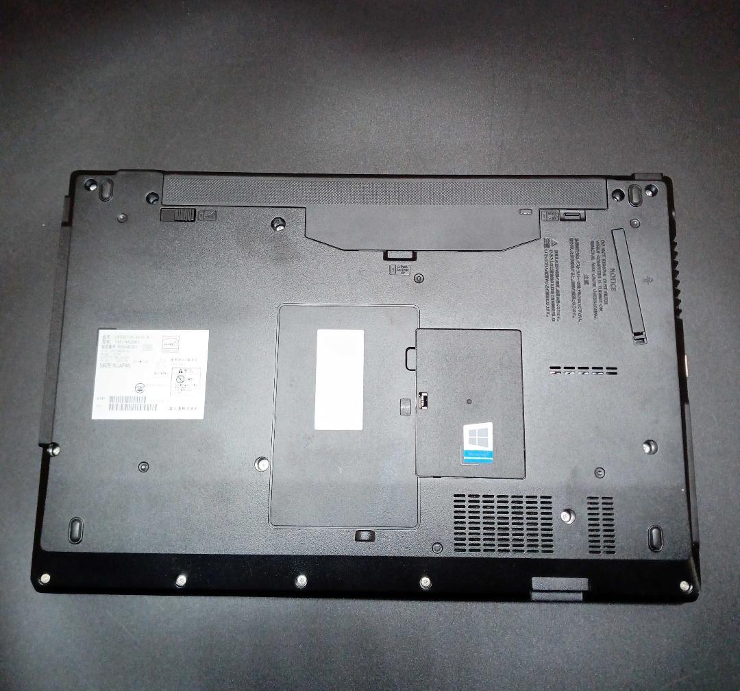 即日or翌日発送/富士通/i5-8365U/ノートパソコン★FS-0128-09