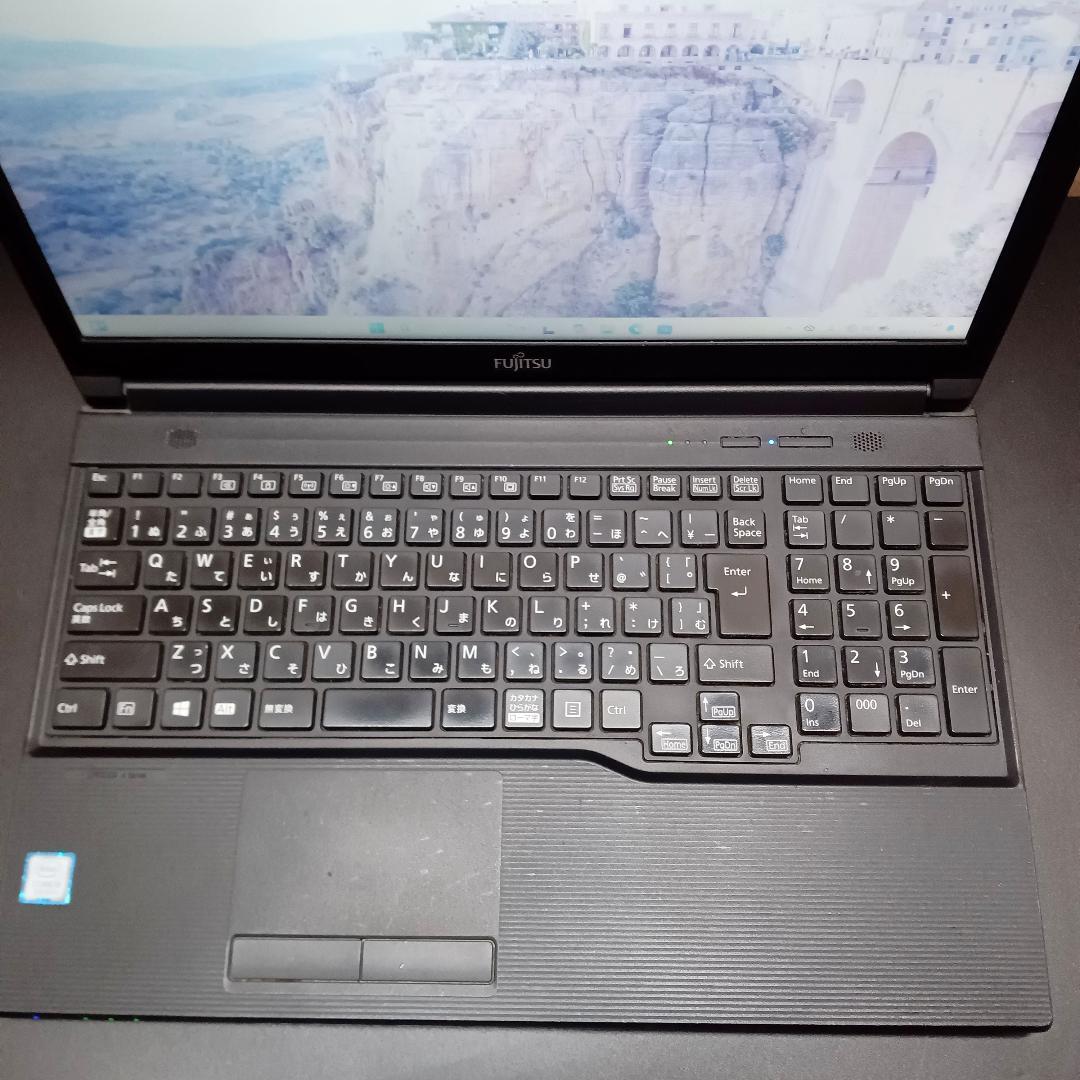 即日or翌日発送/富士通/i5-8365U/ノートパソコン★FS-0128-09