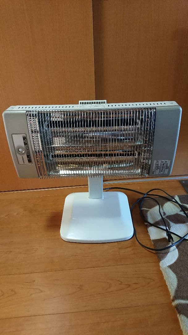 コロナ 遠赤外線ヒーター ホワイト