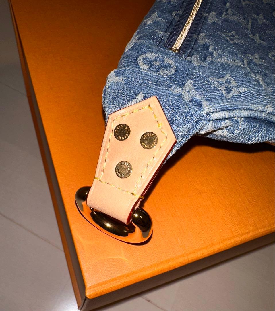 チョコ002　LOUIS VUITTON ハイ ライズ LV リミックス