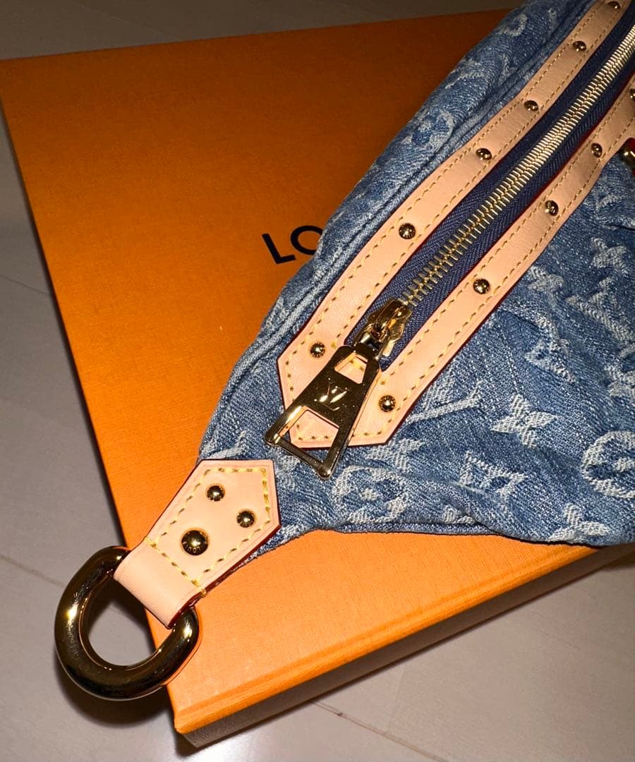 チョコ002　LOUIS VUITTON ハイ ライズ LV リミックス