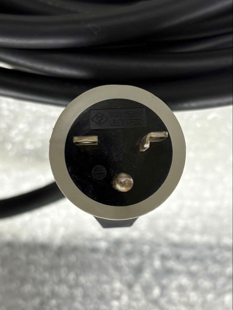 ⚫︎送料無料⚫︎動作確認済み⚫︎日産 リーフ サクラ アリア EV車 充電ケーブル