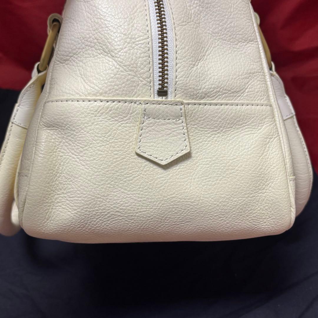 Burberry☆ホワイトレザーボストンバッグ 未使用
