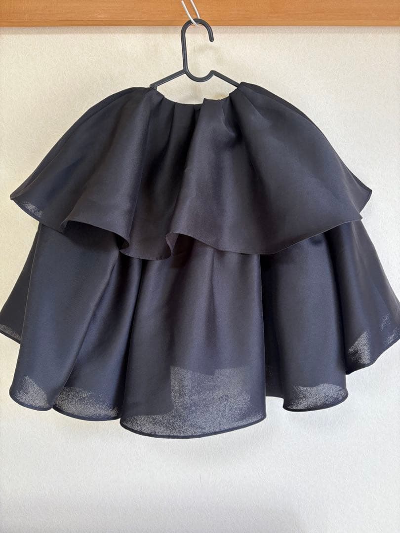 heve ラッフルジャケット BL black