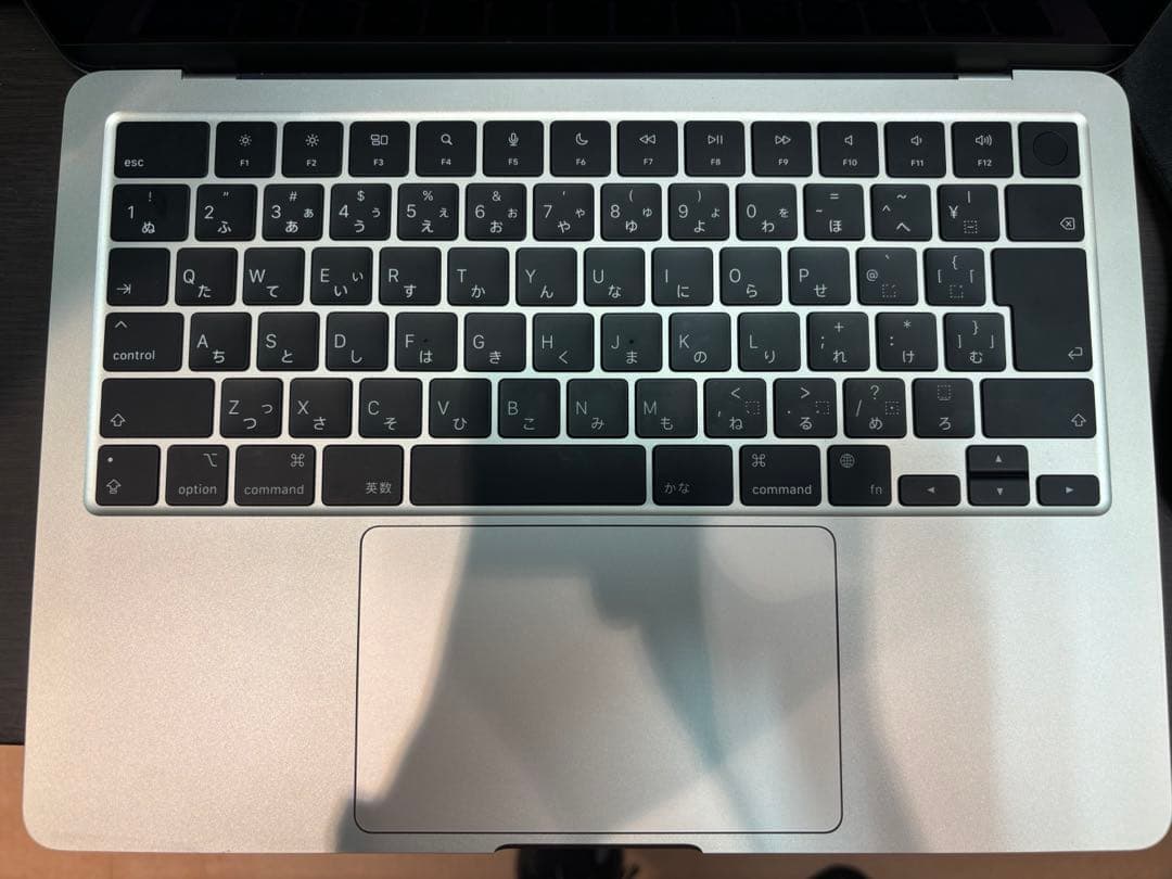 MacBook Air M2 2022 8G 512GB 13インチ　早い者勝ち