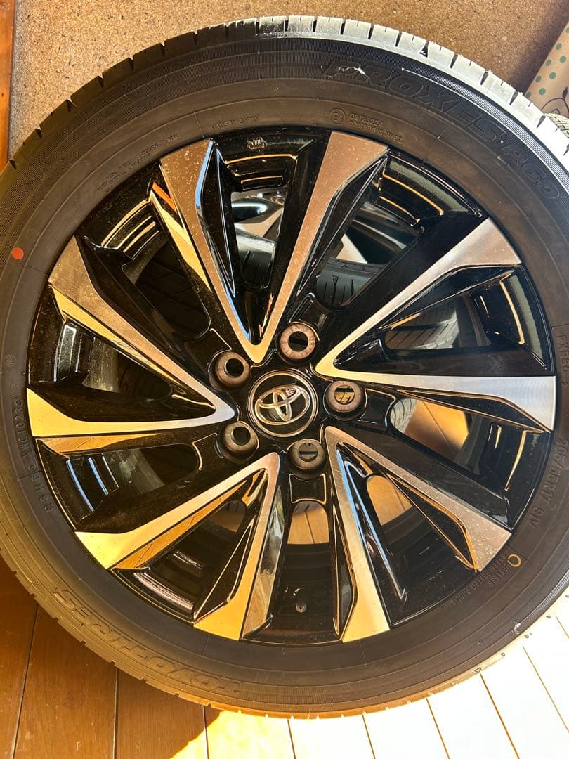 ヴォクシー/ノア90系　17インチ　 タイヤホイール　4本セット