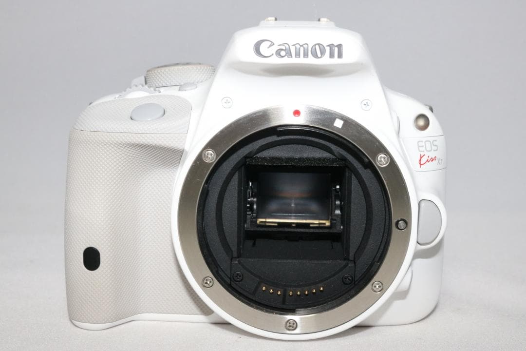 ⭐希少カラーホワイト⭐初心者様おすすめ⭐スマホ転送⭐Canon kiss X7