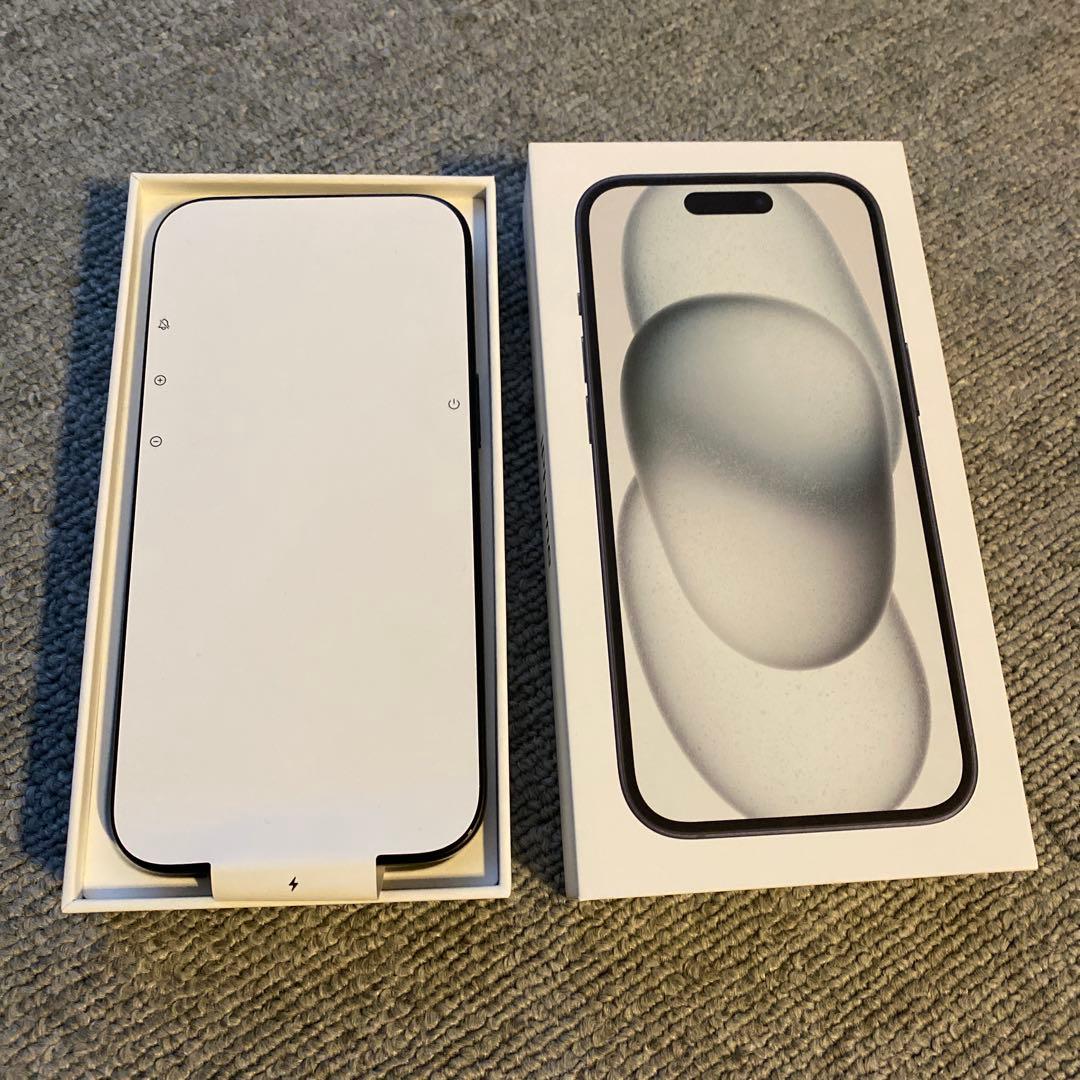 Apple iPhone 15 本体 128GB SIMフリー　新品未使用品