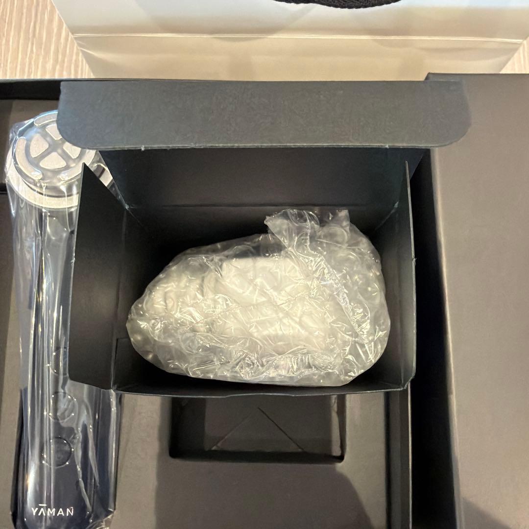 週末限定値下げ新品同様YAMAN 美顔器 フォトプラス プレステージSP