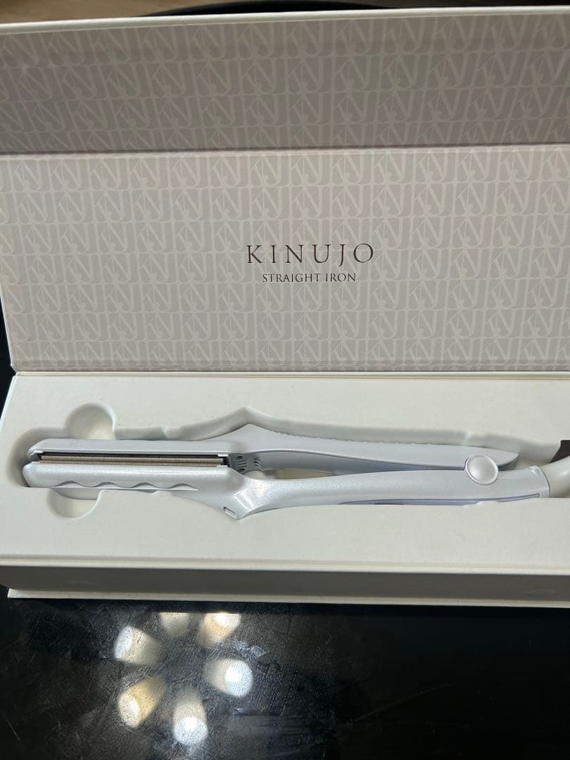 KINUJOストレートアイロン♡リファヘアビューロンパナソニックホリスティック