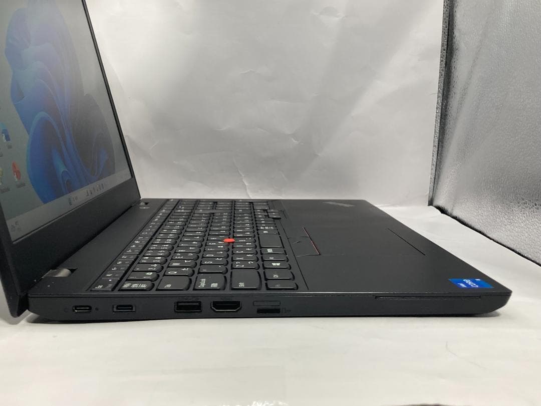 2022年製 第11世代i5/16GB/新品SSD512GB/Office