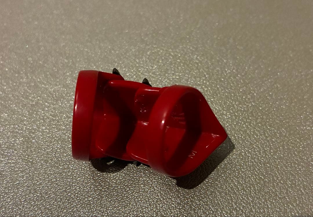 ヴィヴィアンウエストウッド　レジンアーマーリング　赤