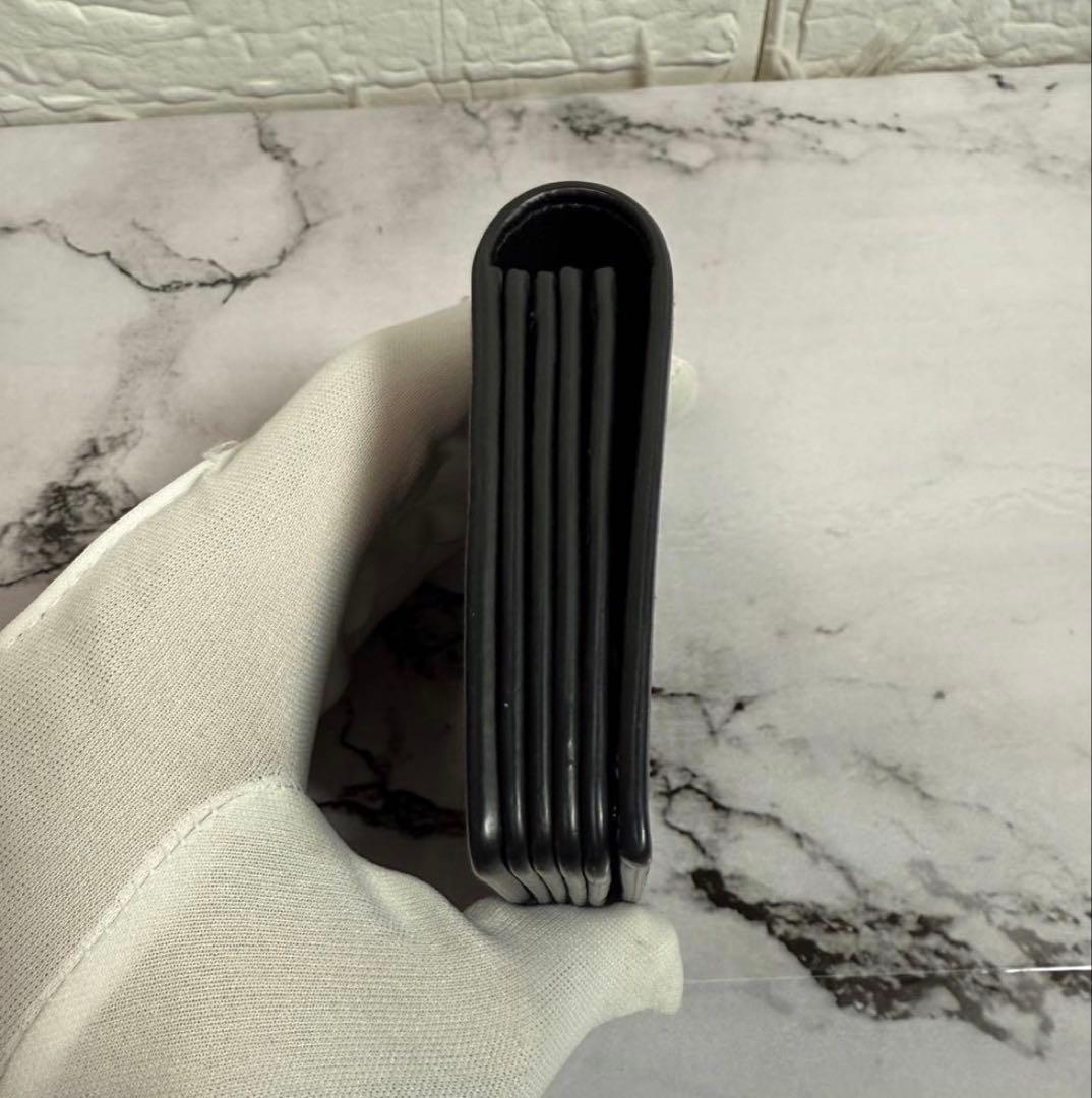 SAINT LAURENT ブラックレザー名刺入れ