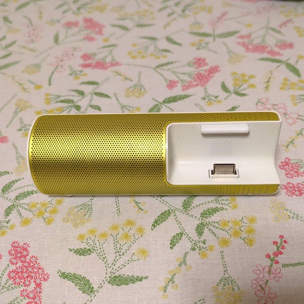 SONY　WALKMAN スピーカー付属