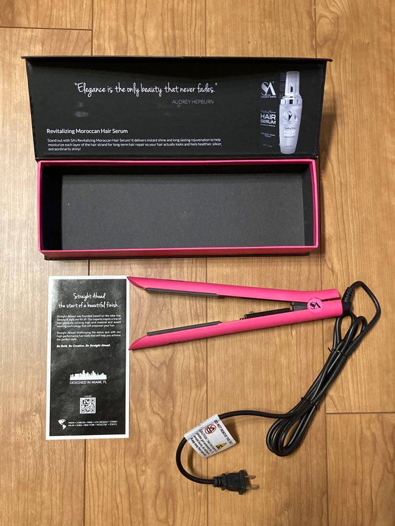 【日本未発売】プロ用ヘアアイロン Straight Ahead Beauty