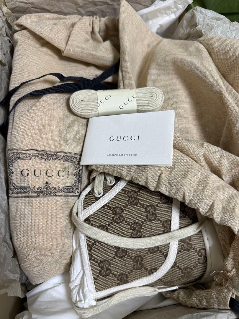 GUCCI ロゴパターン スニーカーメンズ8サイズ新品