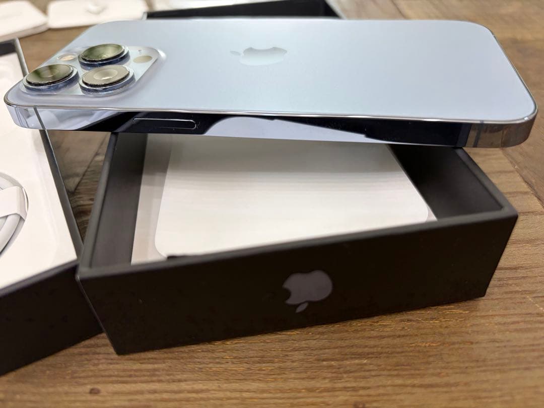 Apple iPhone 13 Pro 512GB　シエラブルー 90％