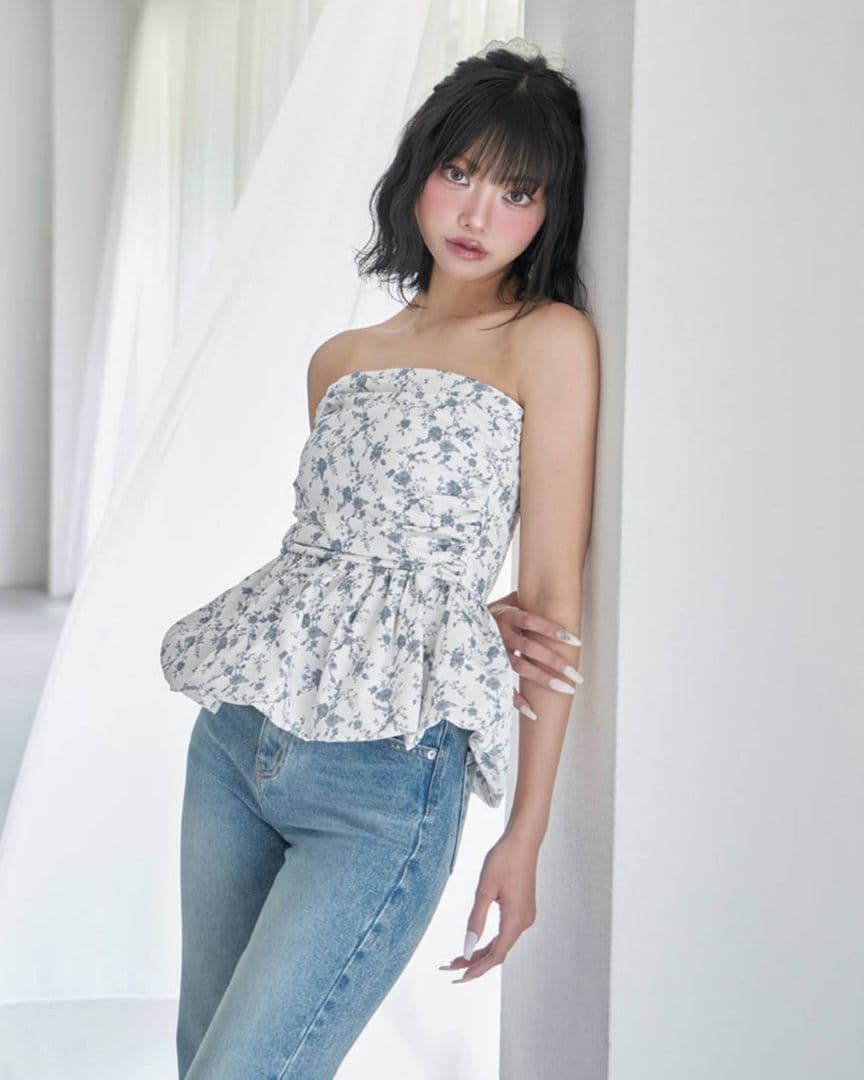 ダーリッチ フラワーバルーンベアトップ ホワイト