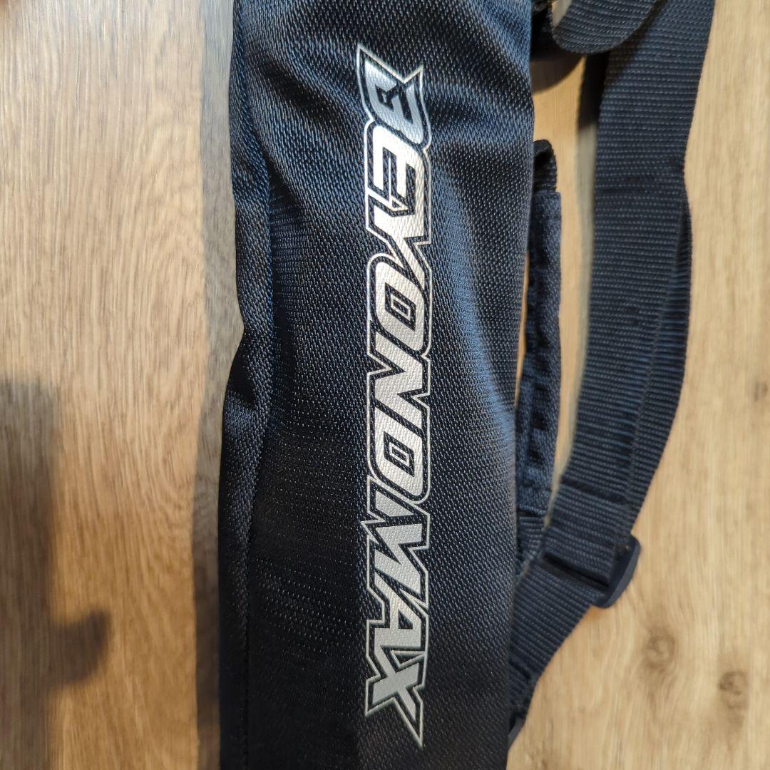 【お得！】新品・軟式用レガシー ミドル(84cm/730g)(バットケース付)