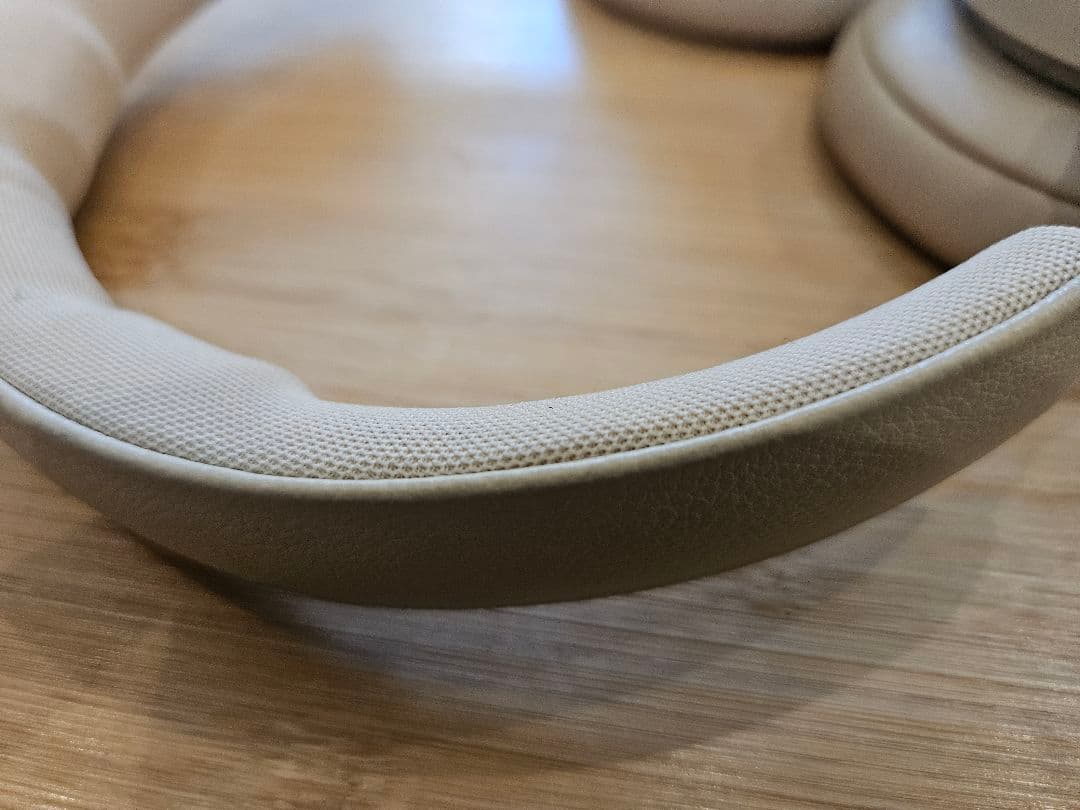 Bang & Olufsen Beoplay HX ワイヤレスヘッドフォン