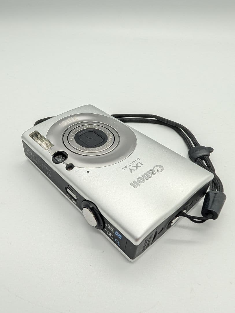Canon IXY DIGITAL 20 IS デジカメ キャノン シルバー