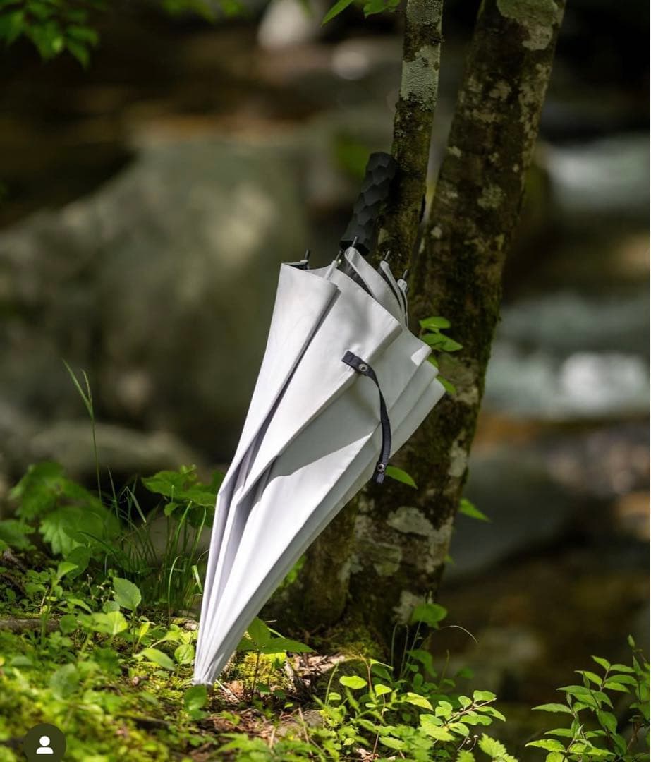 白 asimocrafts × TARPtoTARP 傘