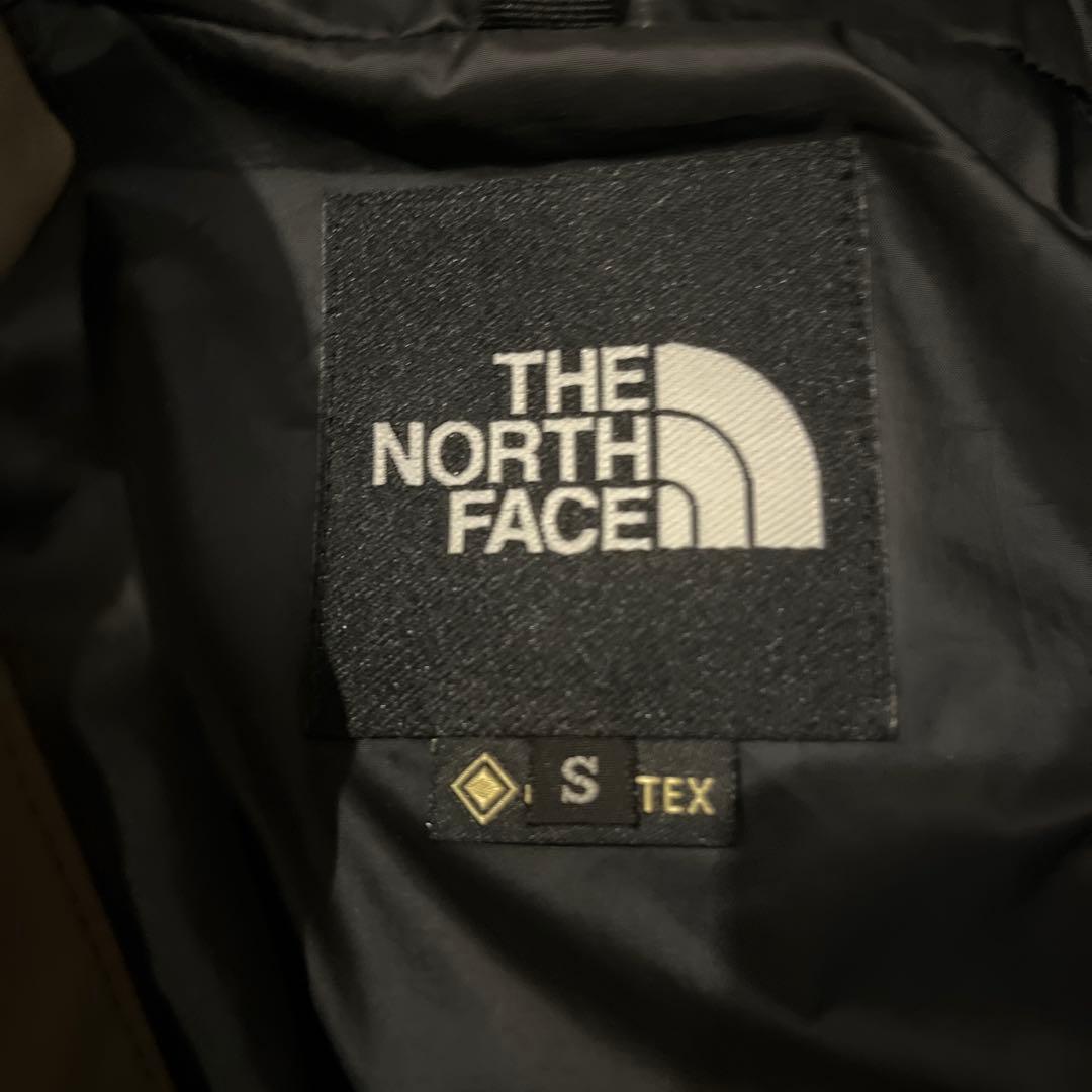 紅*蛛様 THE NORTH FACE GO マウンテンライトパーカー S