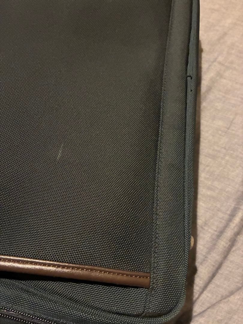 美品　ace ビジネス用ネイビーバックパック