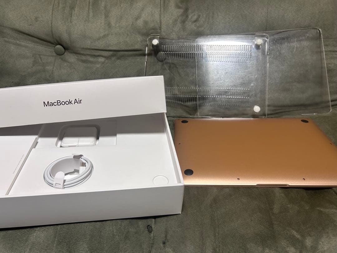 MacBook Air13インチ　256GB ゴールド