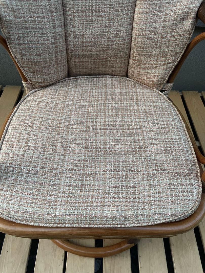 極美品　KAZAMA 籐椅子　360度回転椅子　ラタン　カザマ