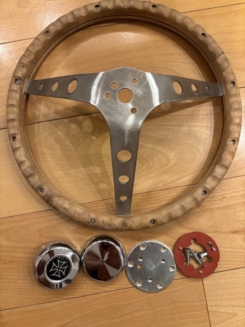 グラント　ウッドステアリング　ムーンアイズ　旧車　ハンドル