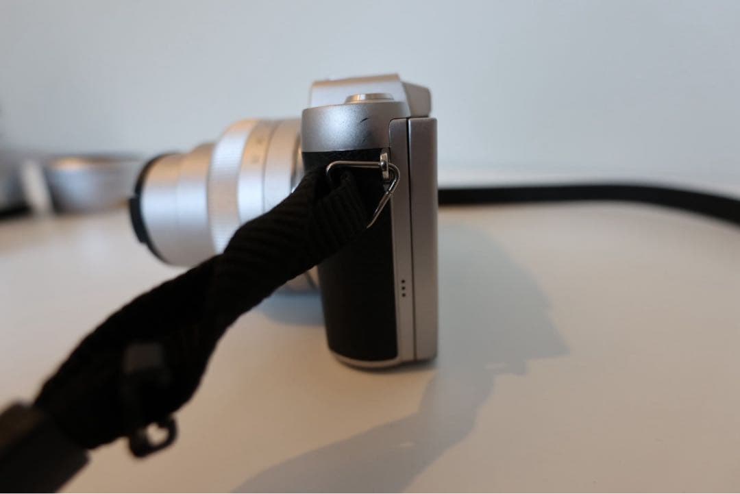 Panasonic LUMIX DMC-GF7 ミラーレス一眼カメラ　ブラック