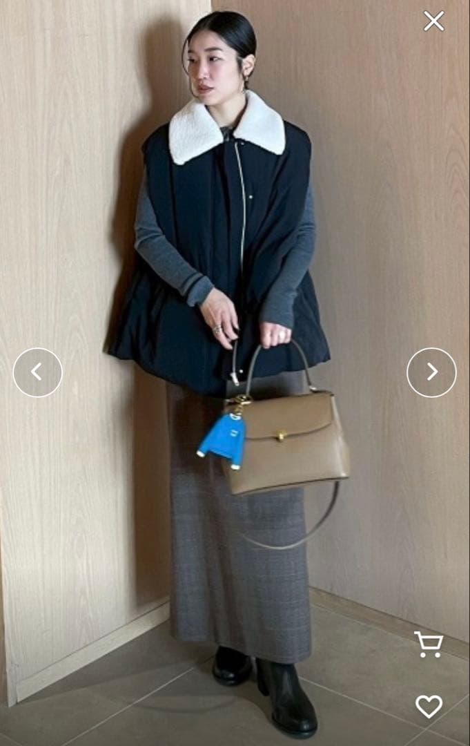 新品 Mila Owen ボア衿リサイクルダウンベスト 黒