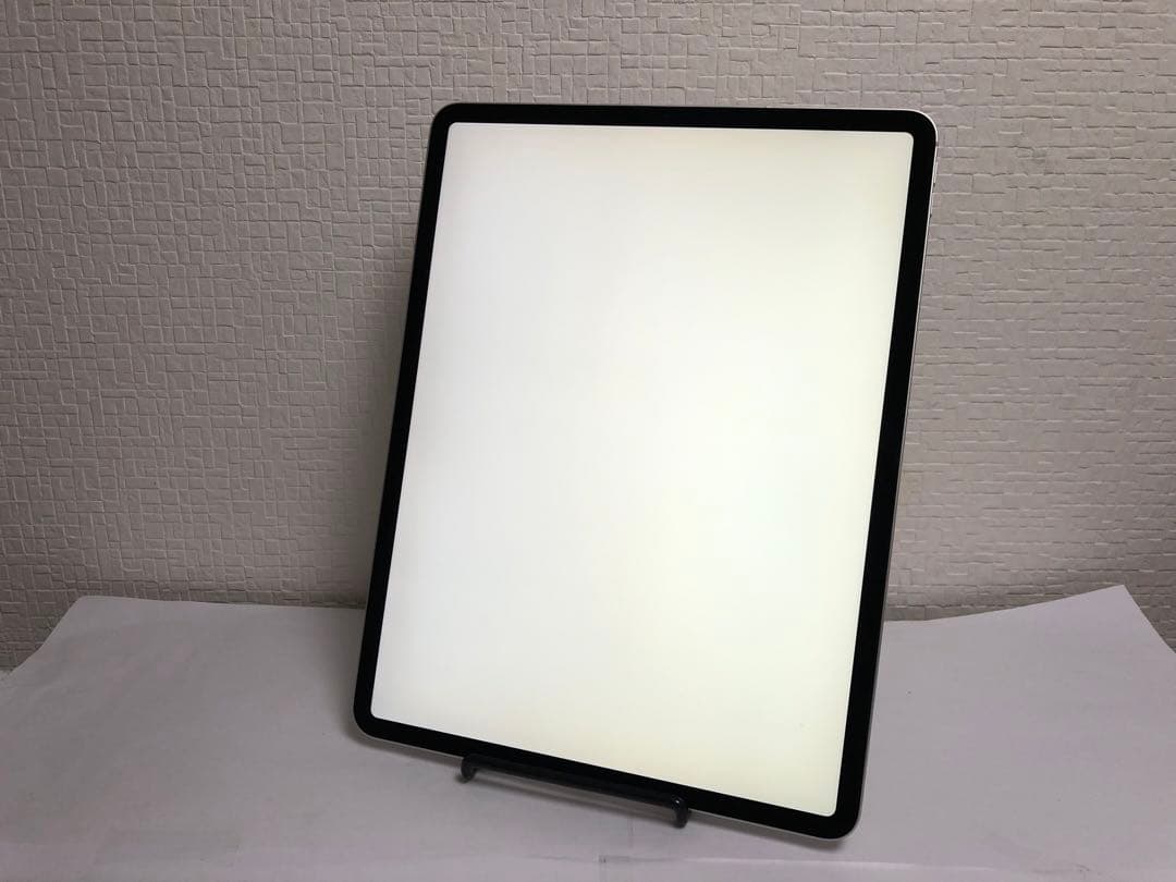 iPad Pro 12.9インチ (第3世代) 256GB SIMフリー N50