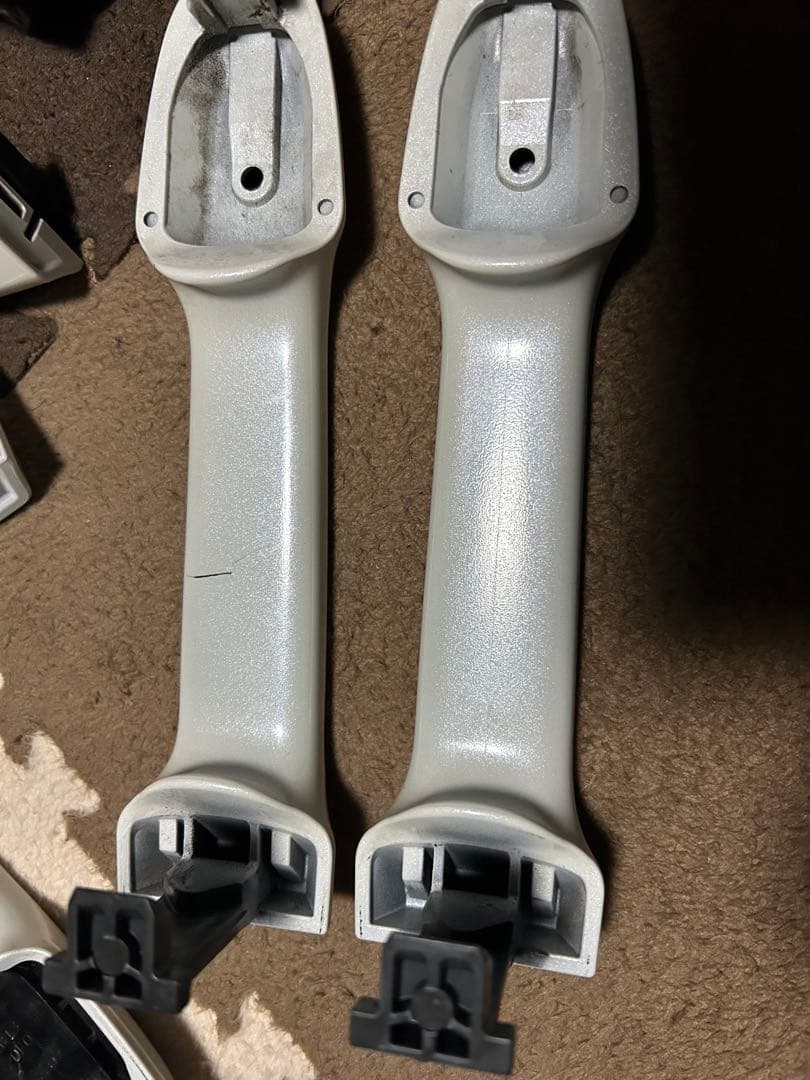 80ノア、ヴォクシー純正 アウターハンドルセット ホワイト