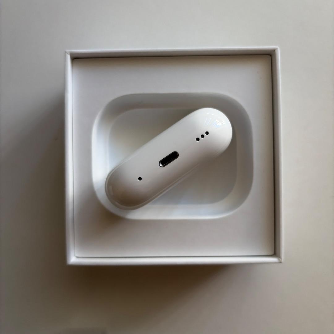 AirPods Pro 第2世代 Lightning（箱・付属品あり）