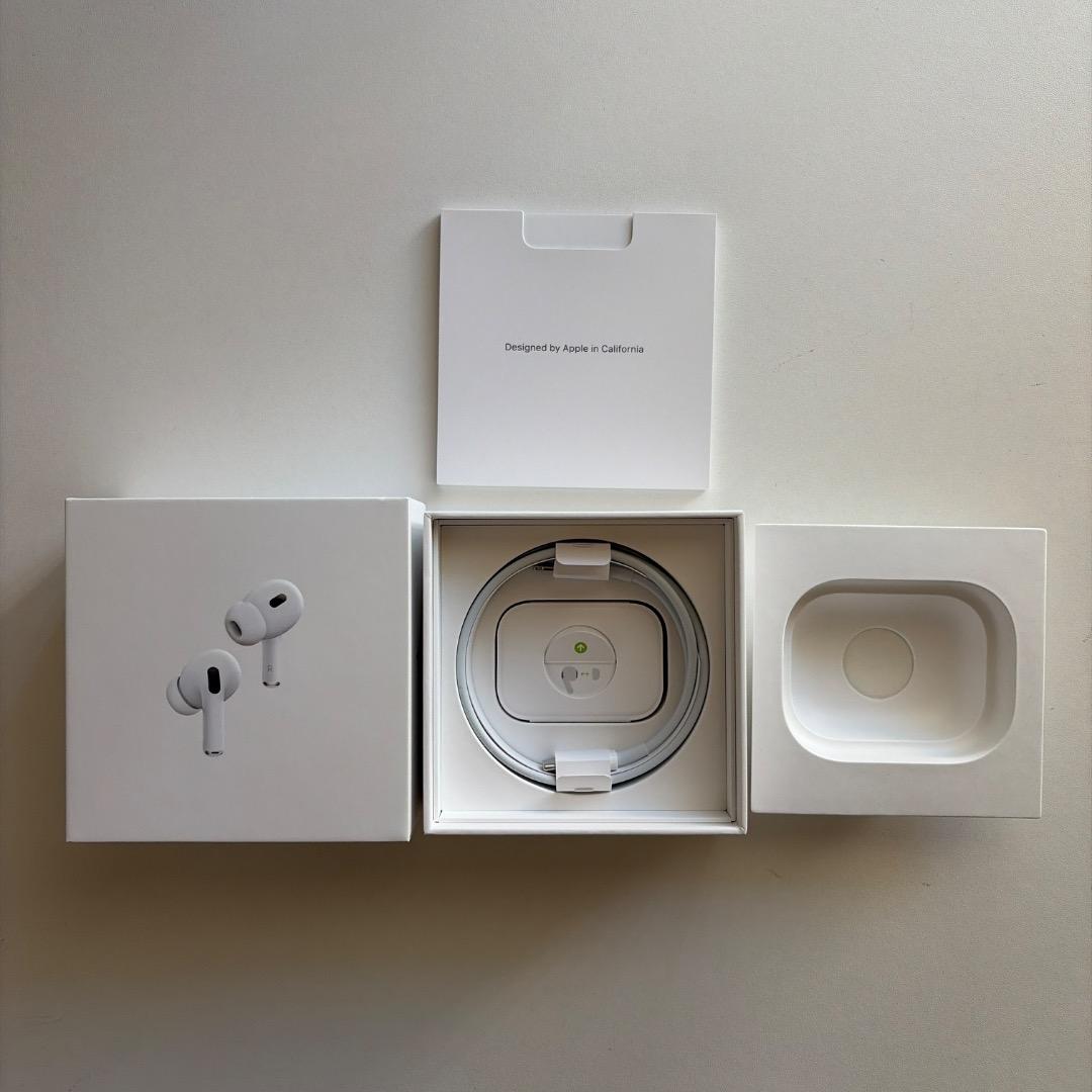 AirPods Pro 第2世代 Lightning（箱・付属品あり）