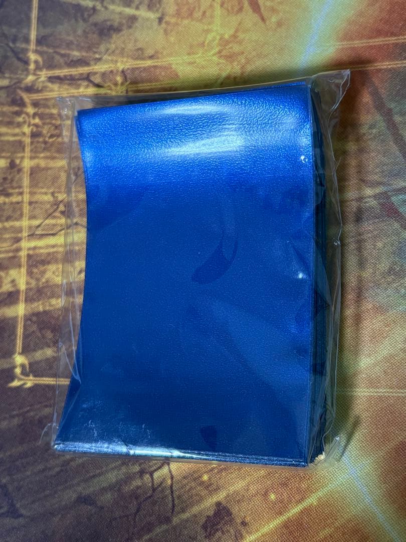 遊戯王 初期ロゴ メタリックブルー 青 スリーブ 未開封 50枚