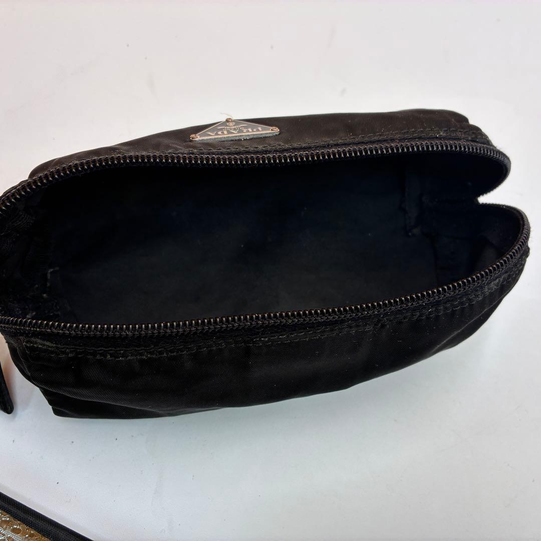 PRADA プラダ ナイロン ポーチ コスメポーチ メイクポーチ 小物入れ