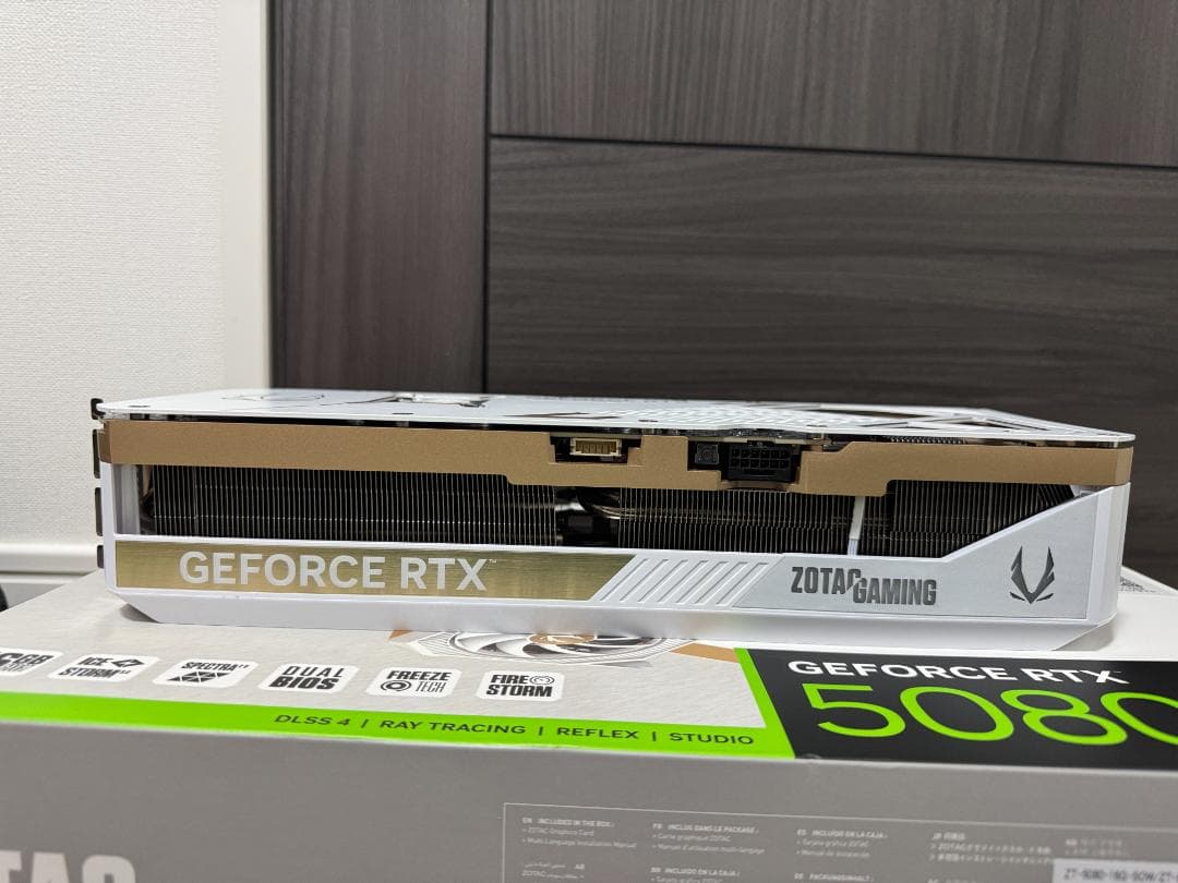 ［最終値下げ］ZOTAC GeForce RTX 5080 ホワイト