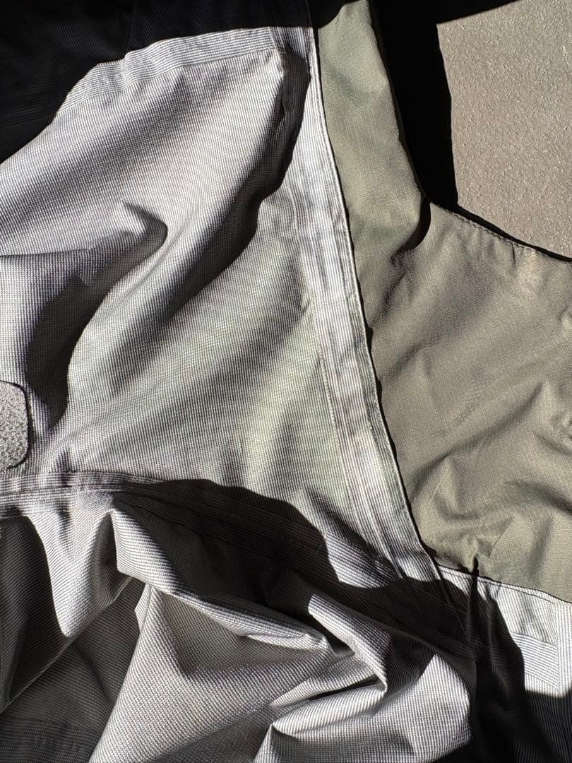 Patagonia カーキ　マウンテンパーカー トレントシェルジャケット