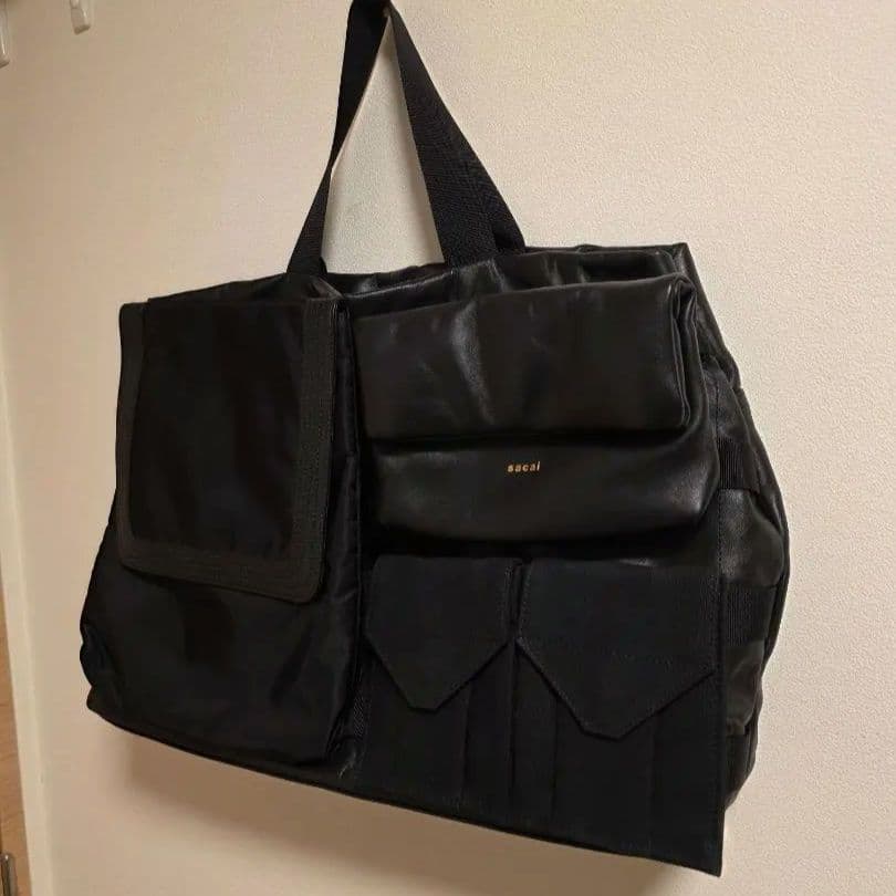 sacai マルチポケットトートバッグ