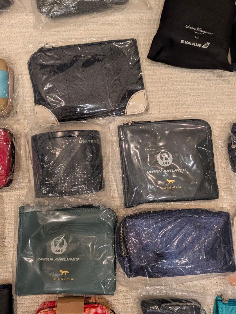 ビジネスクラスアメニティ23個セット（JAL、 ANA、 Eva Airなど）