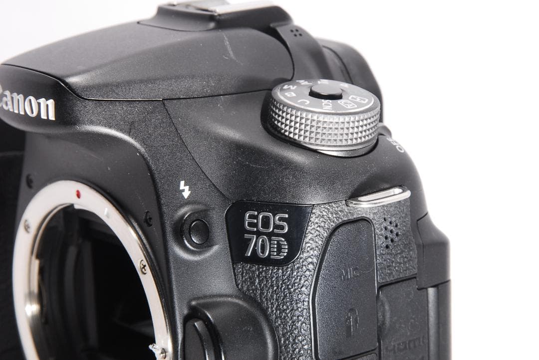 TRSY ✨ショット数少 美品✨Canon EOS 70Dダブルレンズ