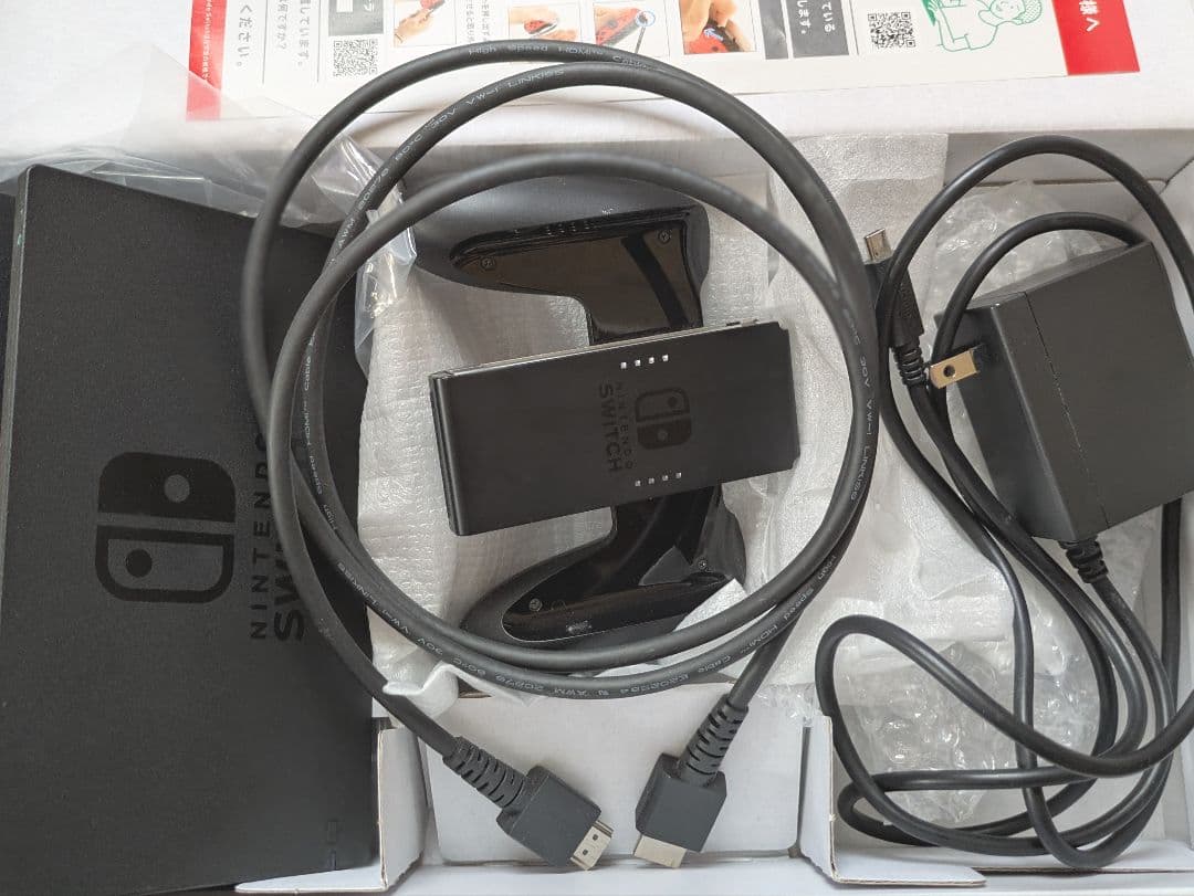 Nintendo Switch ネオンレッド/ネオンブルー本体