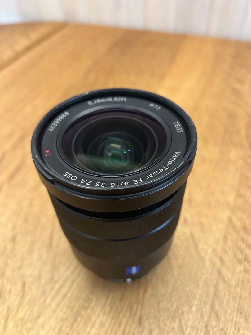 Sony Vario-Tessar 16-35mm F4 ズームレンズ